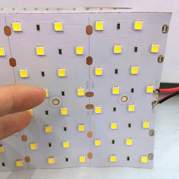 Eight Rows The World\'s Brightest Engineering lighting DC24V 5050SMD 320LEDs Width 0.39ft Flexible LED Strips 3.28 Per Reel Sample Eight Rows The World\'s Brightest Engineering lighting DC24V 5050SMD 320LEDs Width 0.39ft Flexible LED Strips 3.28 Per Reel Sample